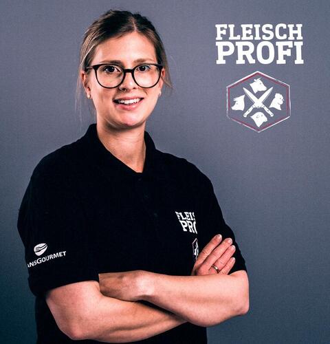 Larissa Fengler Larissa Fengler